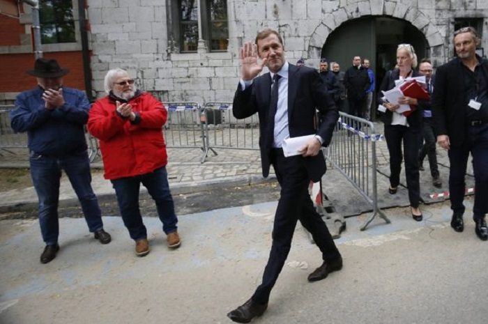 Ceta talks: Last-ditch bid to save EU-Canada trade deal